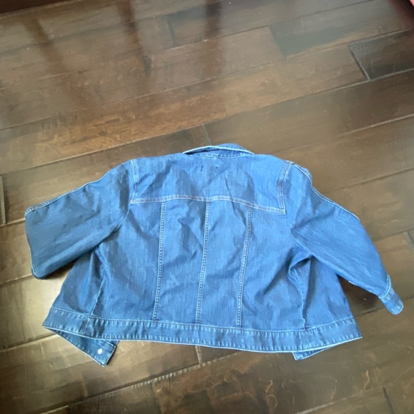 LOFT jean jacket - Picture 3 of 3